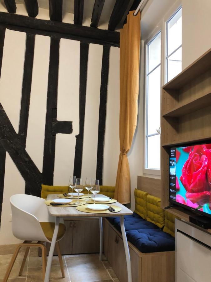Quartier D'Emily In Paris Apartment Bagian luar foto