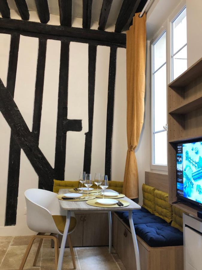 Quartier D'Emily In Paris Apartment Bagian luar foto