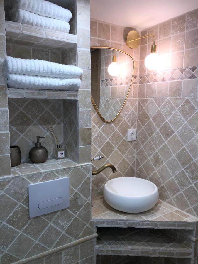 Quartier D'Emily In Paris Apartment Bagian luar foto